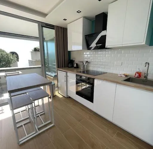 Le Bali , Terrasse, Piscine Et Parking Prive 아파트 *
