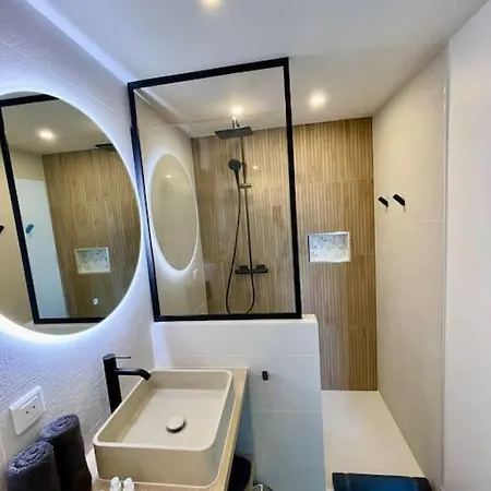 Appartamento Le Bali , Terrasse, Piscine Et Parking Prive Cap-d'Ail